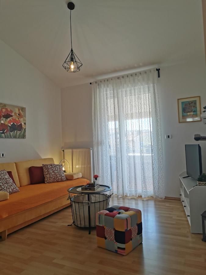 Apartments Irena With Sea View Fažana Exterior foto