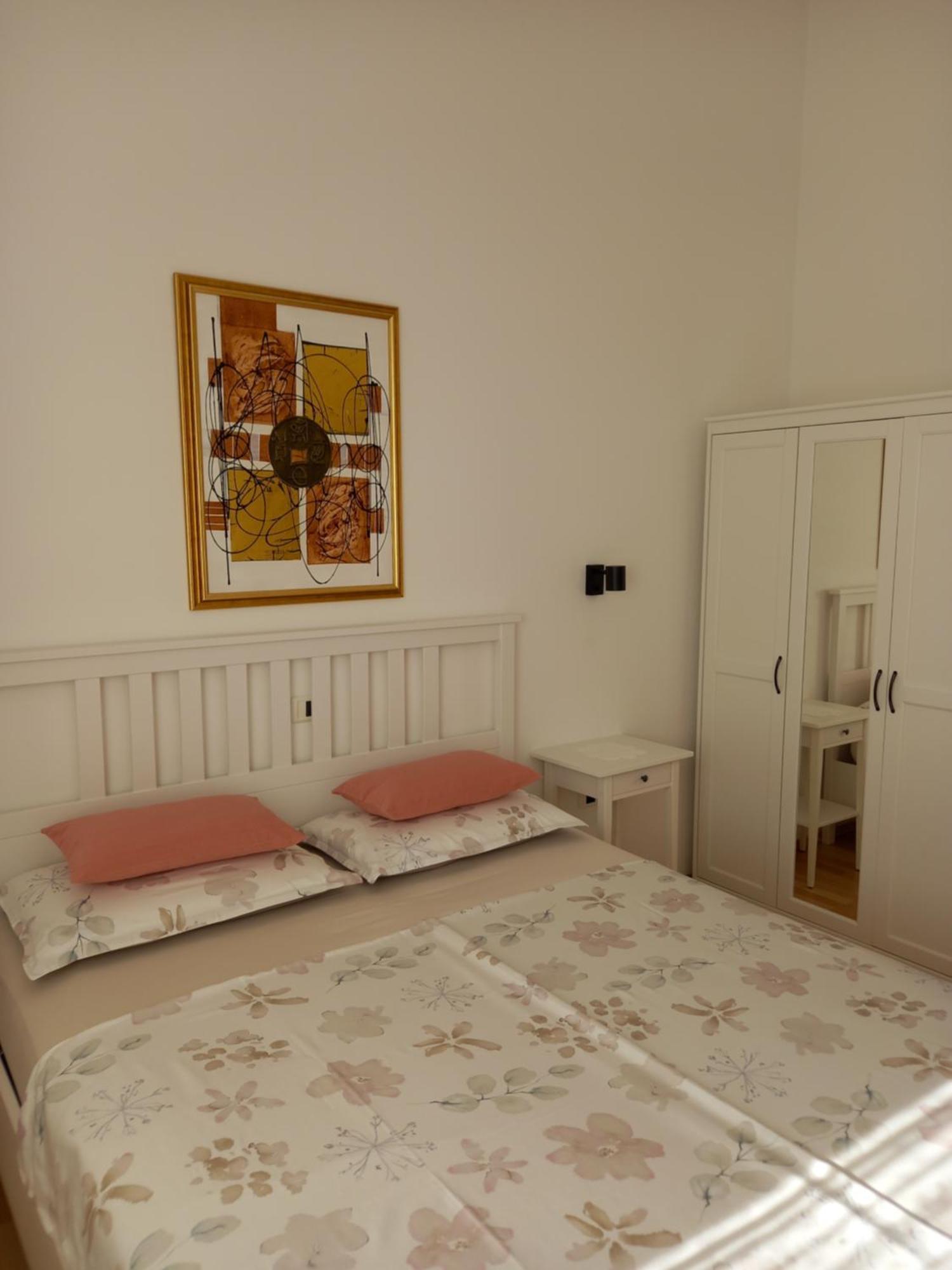 Apartments Irena With Sea View Fažana Exterior foto